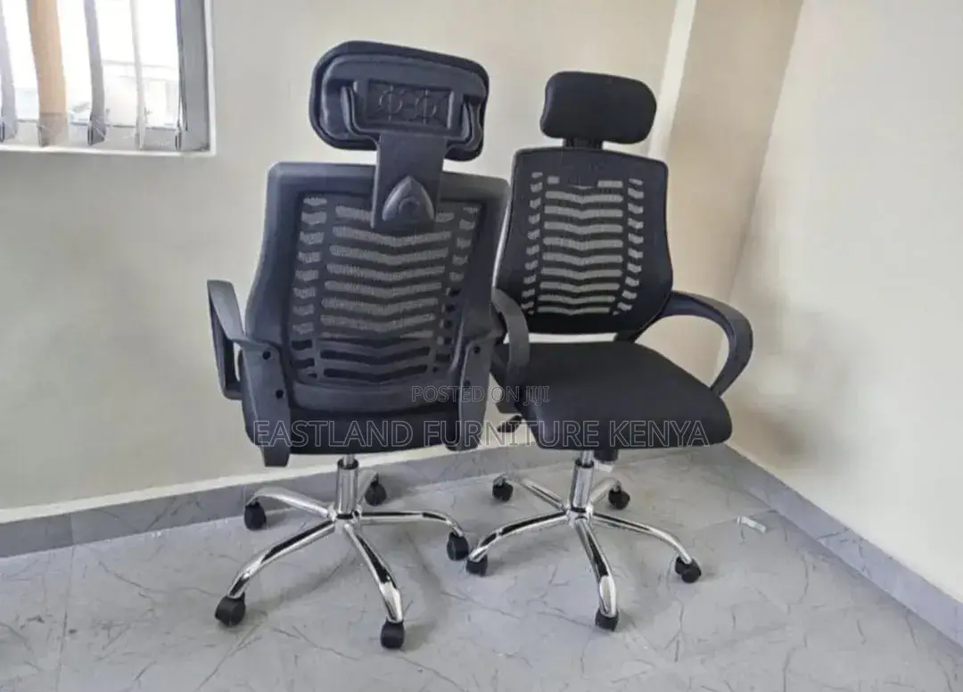 Executive Ergonomic Mesh Office Chair With Adjustable Headrest