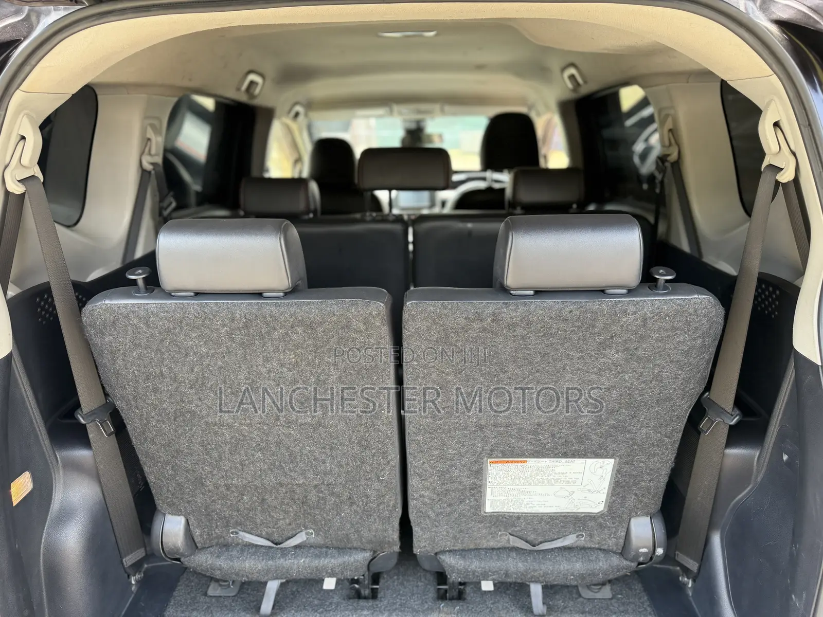 Toyota Sienta 2018