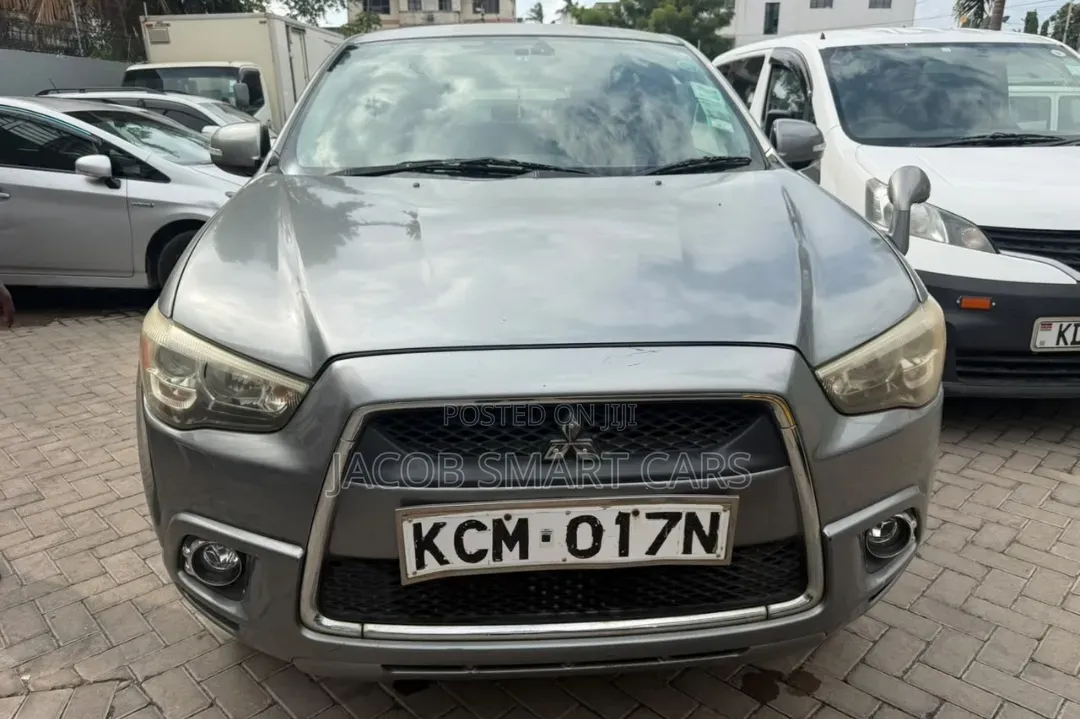 Mitsubishi RVR 2.0 2011 White