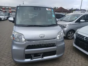 Daihatsu Tanto 2019 Silver