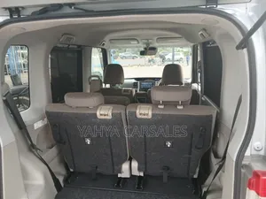 Daihatsu Tanto 2019 Silver