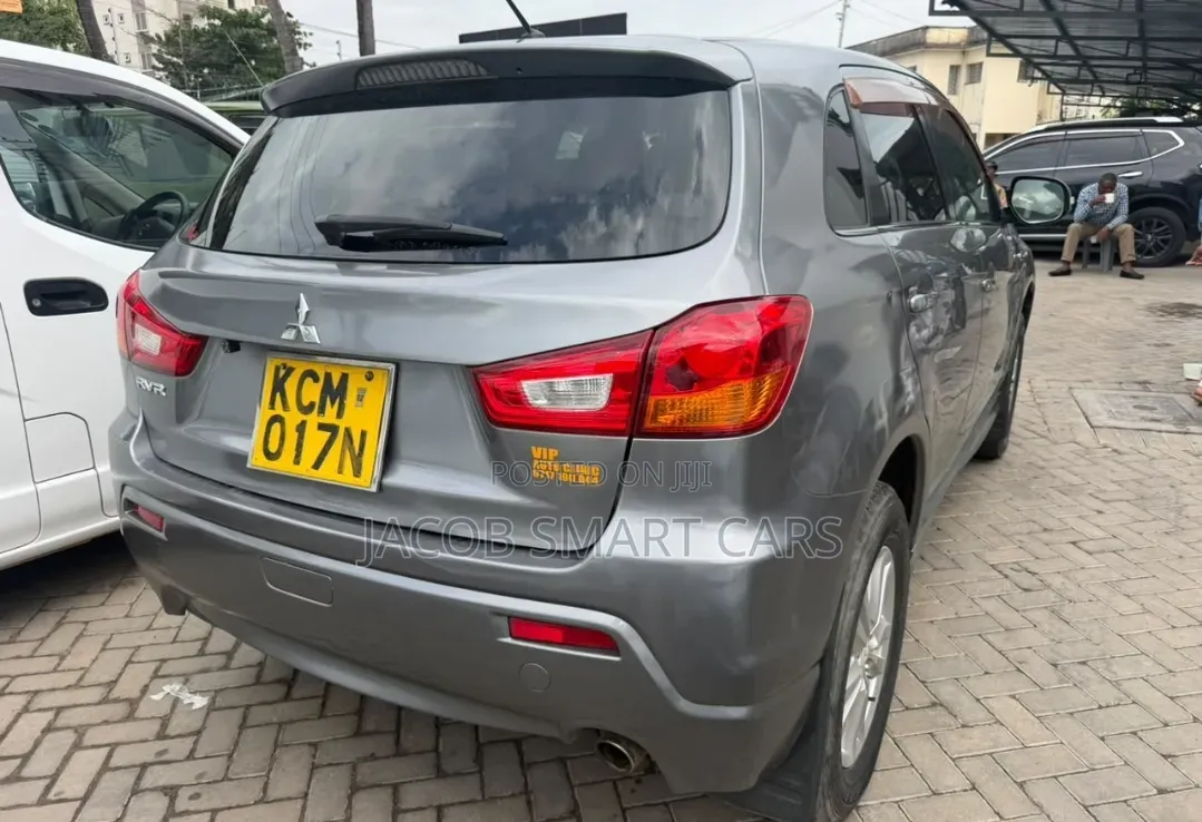 Mitsubishi RVR 2.0 2011 White