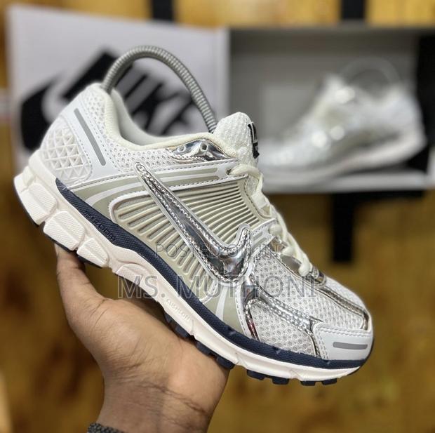Triple Black"/White Silver Size 38-45 - main view