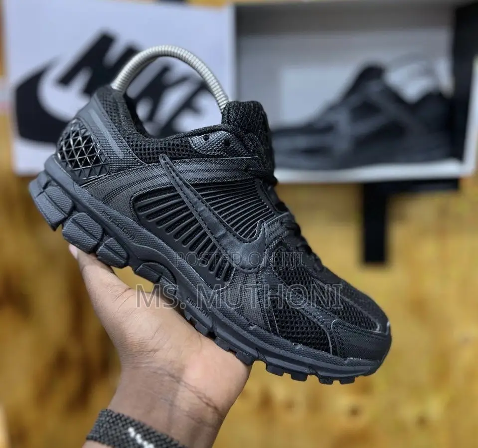 Triple Black"/White Silver Size 38-45