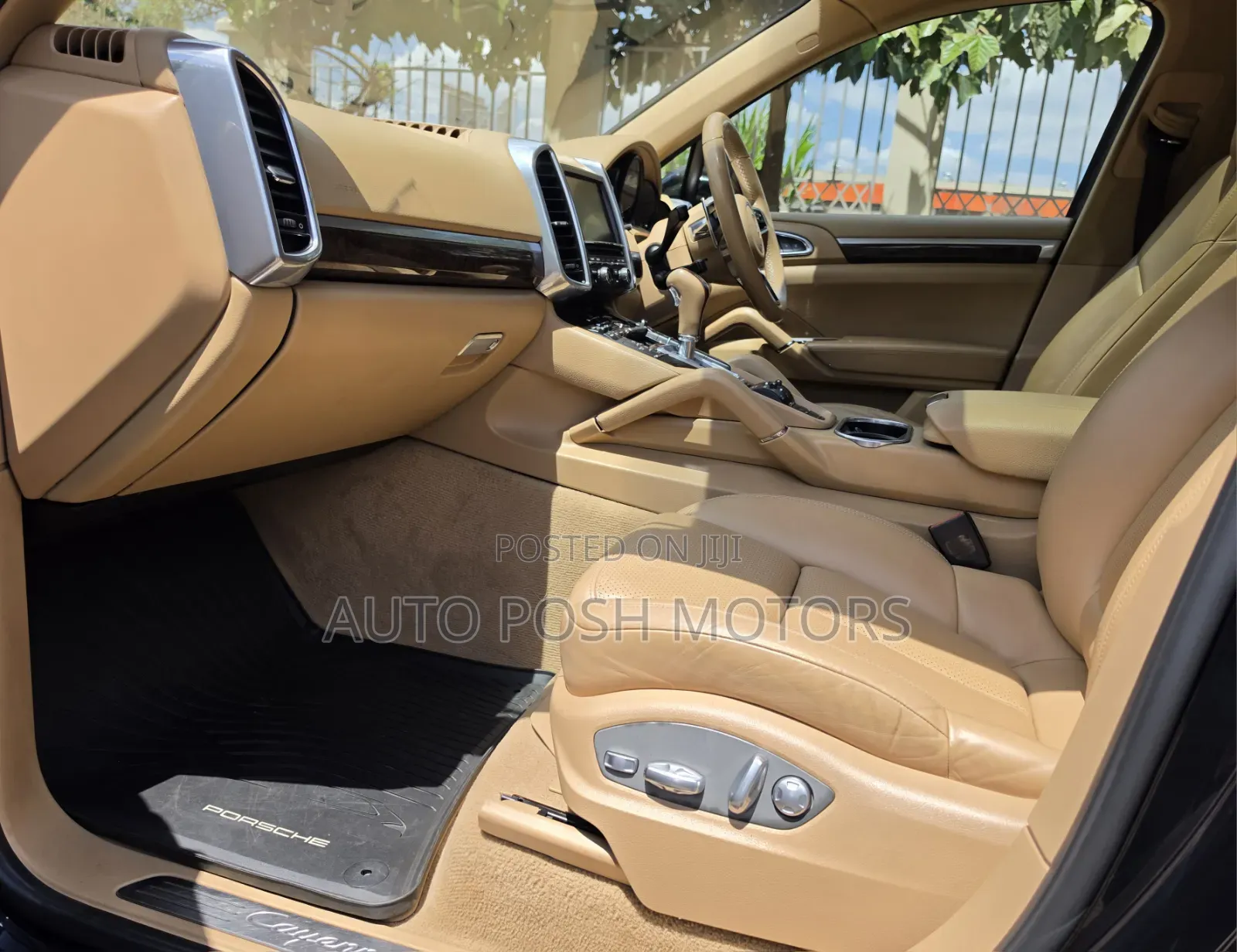 Porsche Cayenne 2015 Black