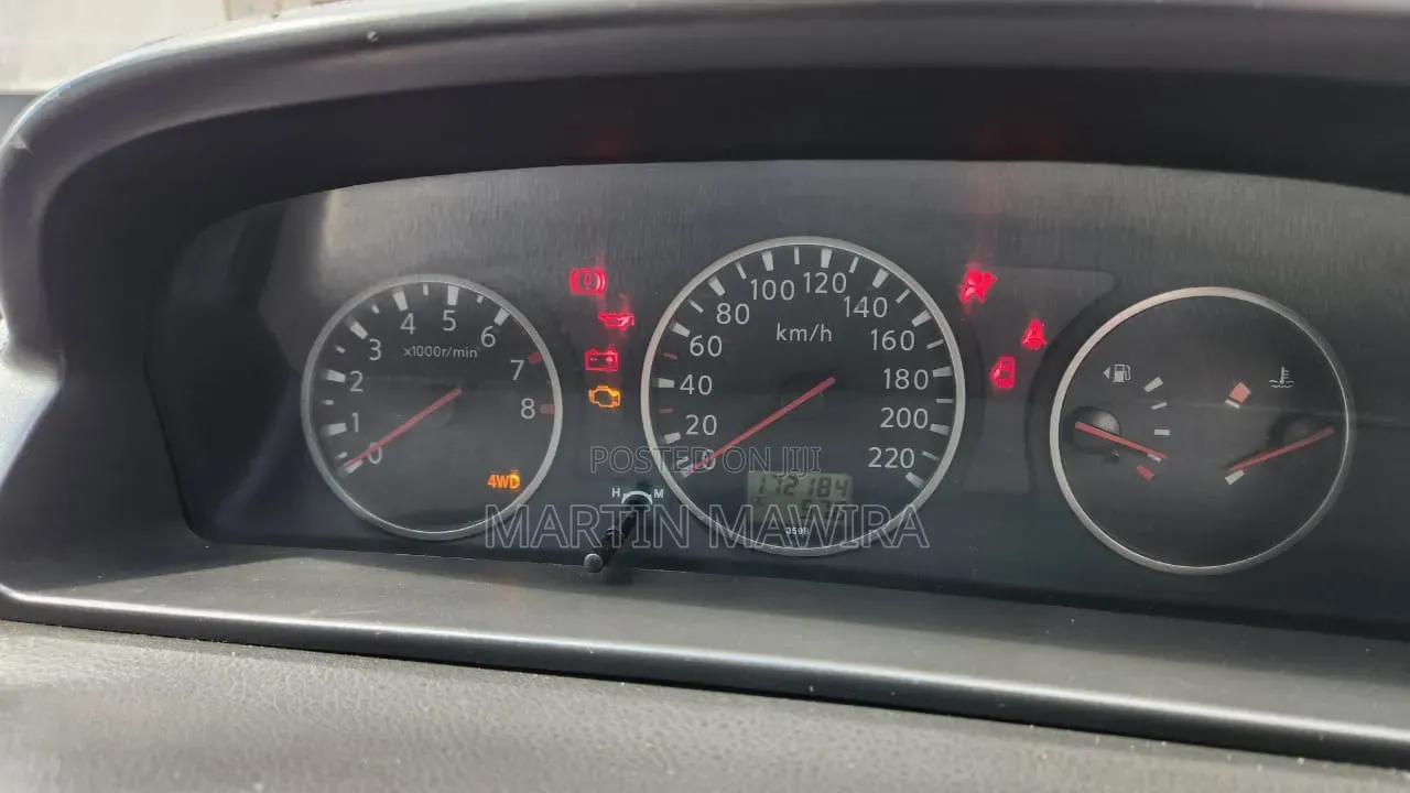 Toyota HiAce 2009 Silver