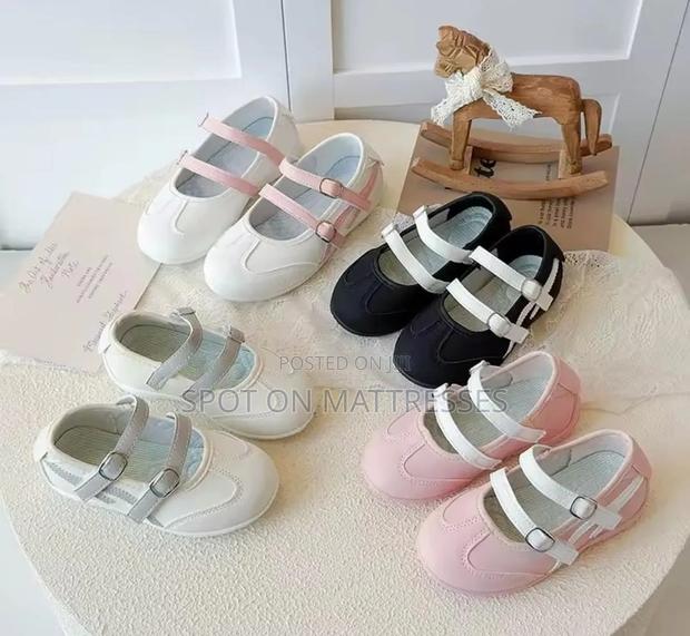 Girls' Classic Mary Jane Shoes. Sizes 26-37. Countrywide Delivery!