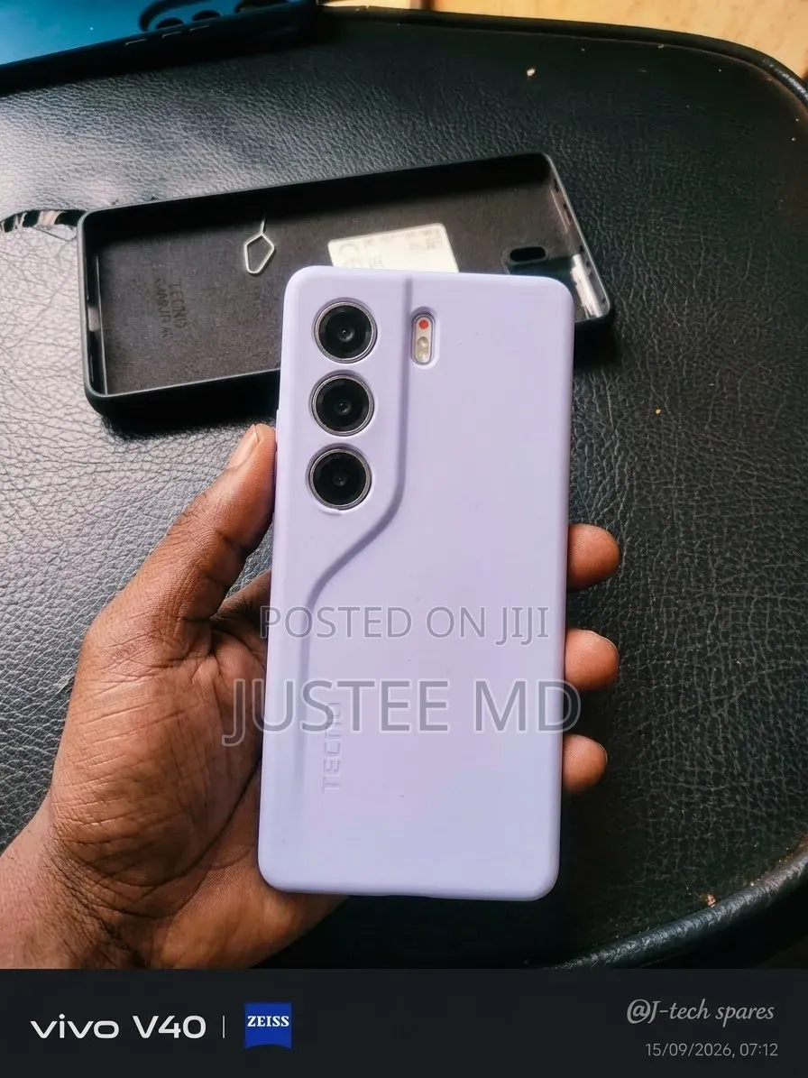 Tecno Camon 40 Pro 4G 256 GB Silver