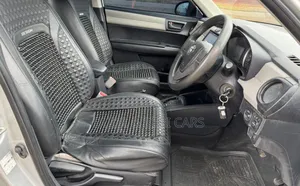 Toyota Axio 1.5 X 2WD 2013 Silver