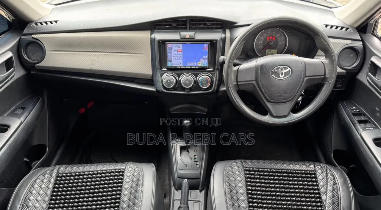 Toyota Axio 1.5 X 2WD 2013 Silver
