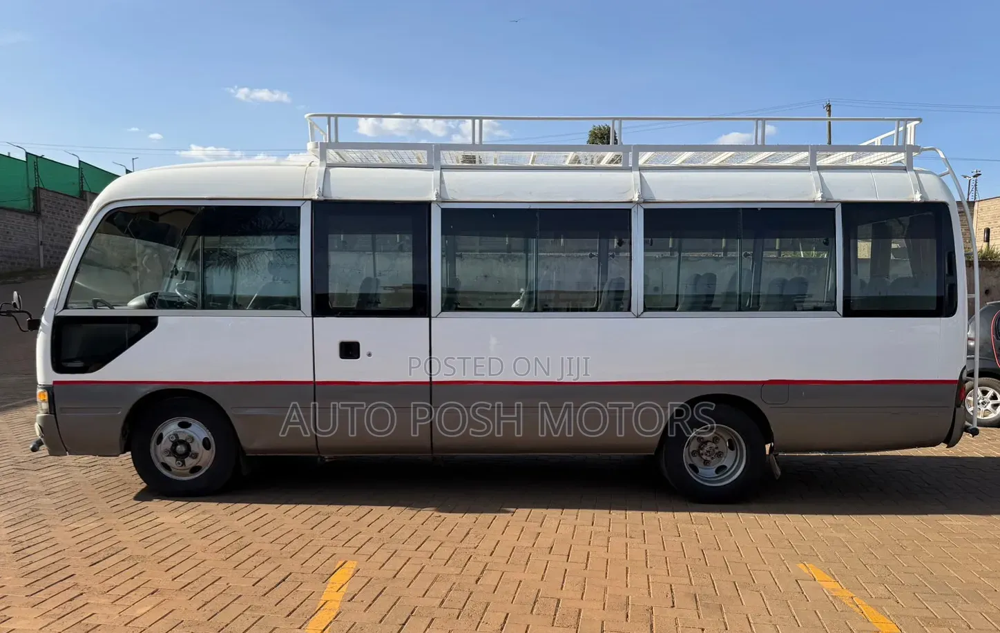 Toyota Coaster 2005 White