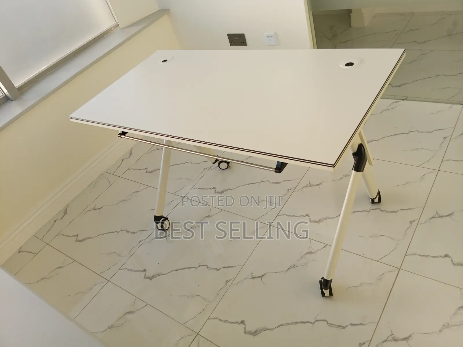 Modern White 1200mm Folderble Training Table