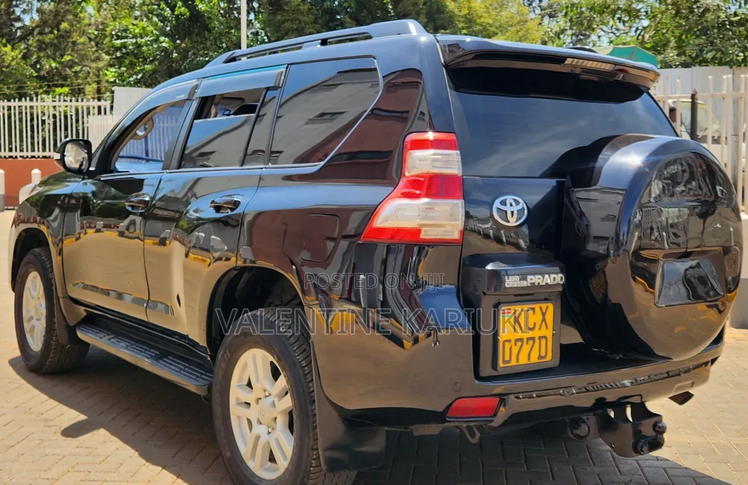 Toyota Land Cruiser Prado 2012 Black
