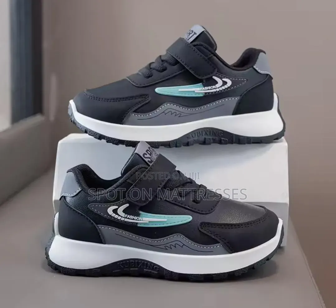 Boys' Classic Sneakers. Black/White/Blue. Sizes 26-37.