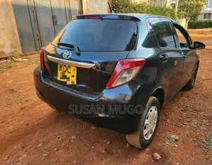 Toyota Vitz 2013 Black