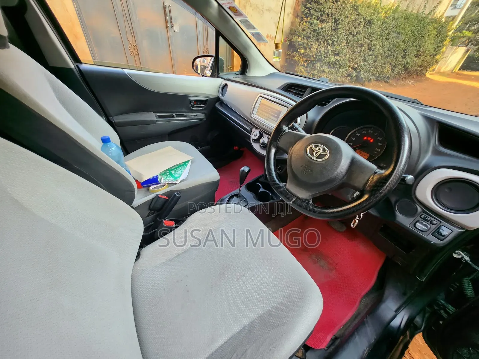 Toyota Vitz 2013 Black