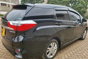 Honda Shuttle 2016 Black