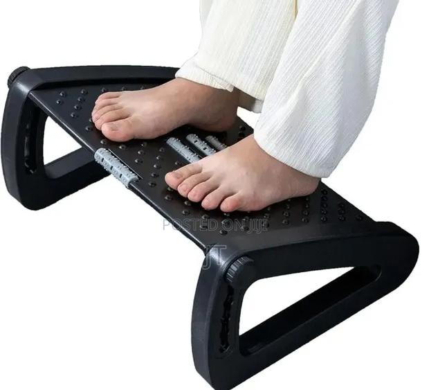 Ergonomic Adjustable Foot Rest/Under Desk Footrest Massage