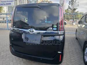 Toyota Noah 2019 Black