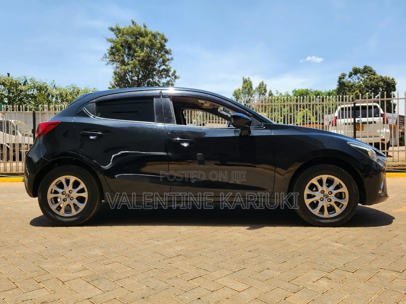Mazda Demio 2017 Black