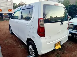Suzuki Wagon R 2015 White