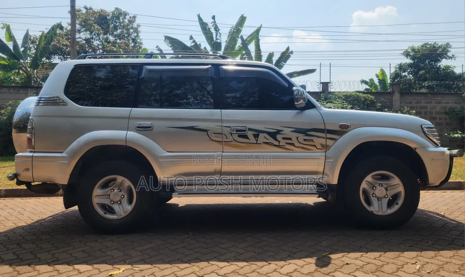 Toyota Land Cruiser Prado 2000 Silver