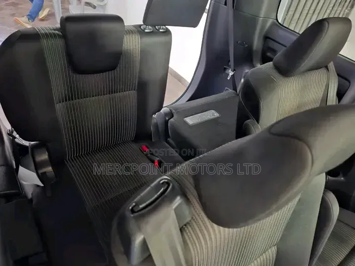 Toyota Noah 2019 White