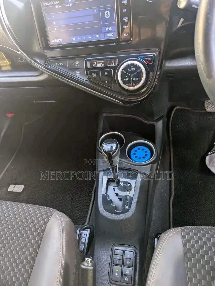 Toyota Noah 2019 White