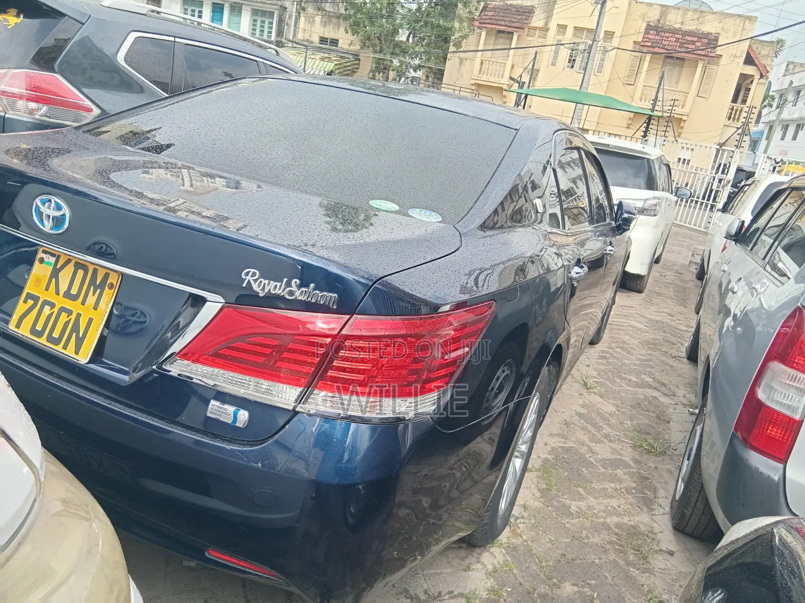 Toyota Crown 2016 Blue