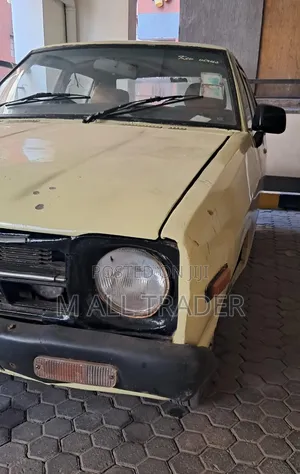 Datsun 1200 1973 Beige