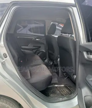 Honda Fit 2019 Silver