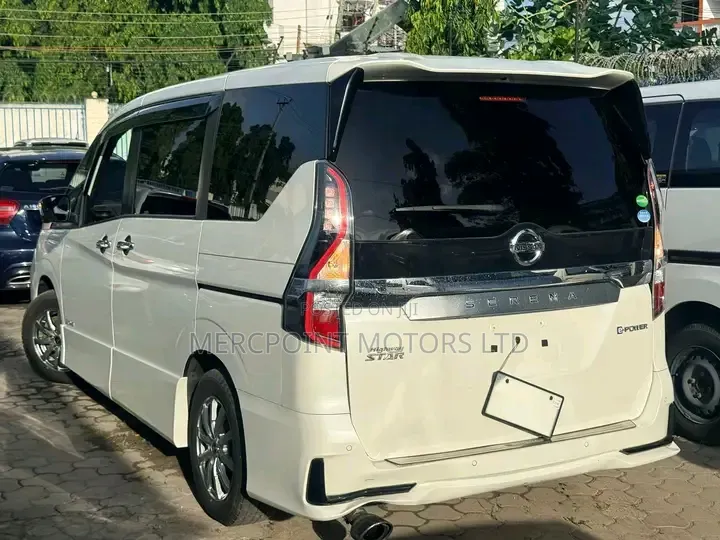 Nissan Serena 2019 Pearl