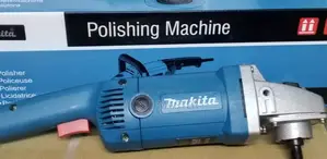 Makita Professional Electric /Heavy-Duty Car Polishing Machine
