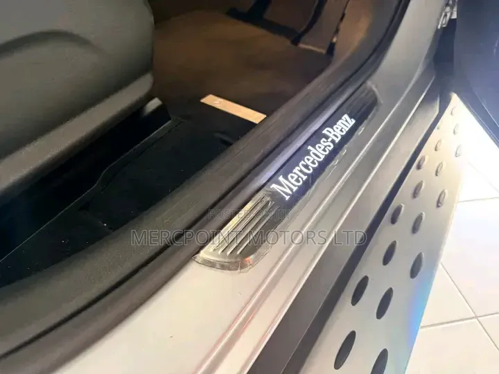 Mercedes-Benz GLC-Class 2019 Pearl