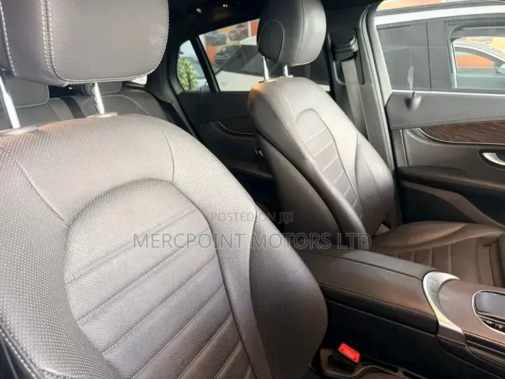 Mercedes-Benz GLC-Class 2019 Pearl