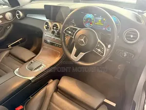 Mercedes-Benz GLC-Class 2019 Pearl