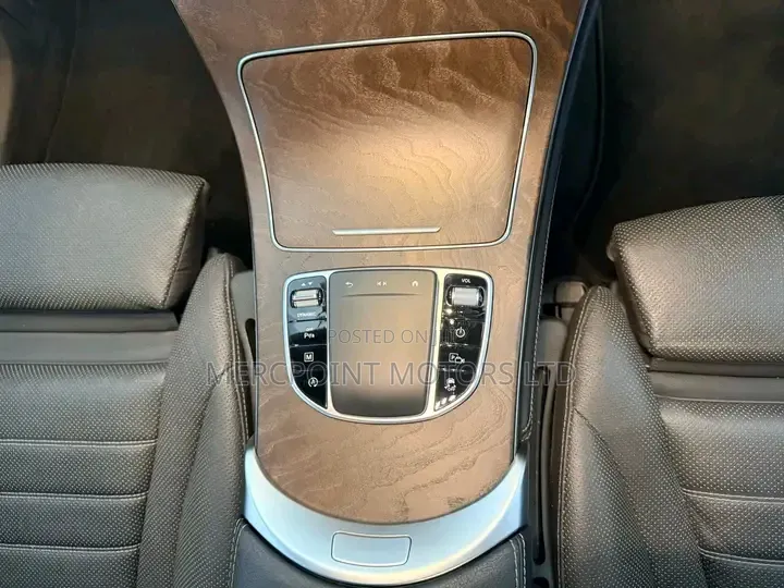 Mercedes-Benz GLC-Class 2019 Pearl