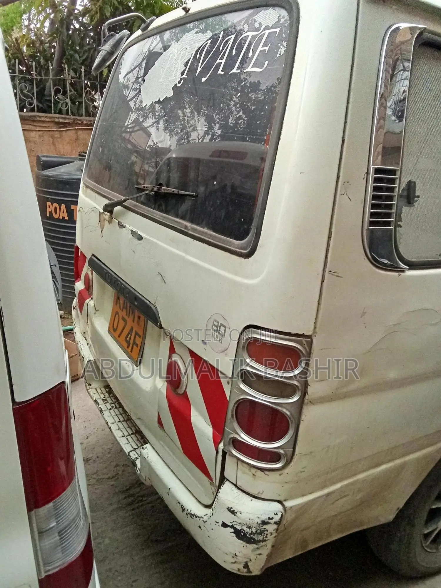 Toyota HiAce 1998 White