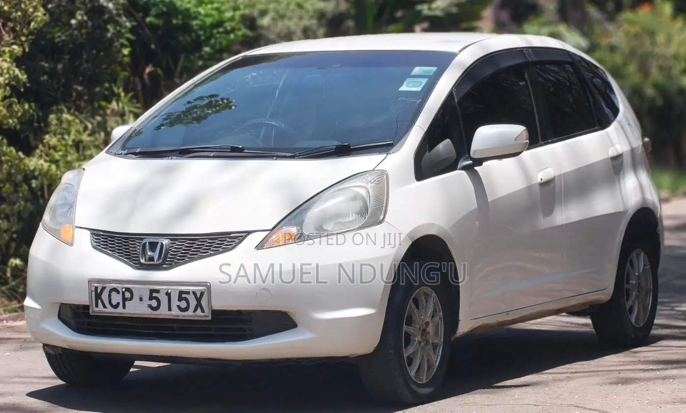 Honda Fit 2010 White
