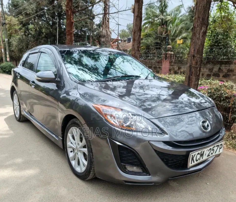Mazda Axela 2011 Gray