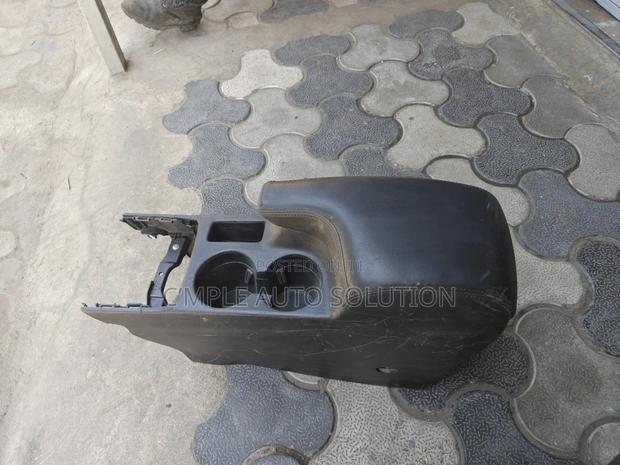 Toyota Hilux Vigo Center Console - thumbnail 3