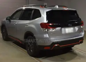Subaru Forester 2019 Silver
