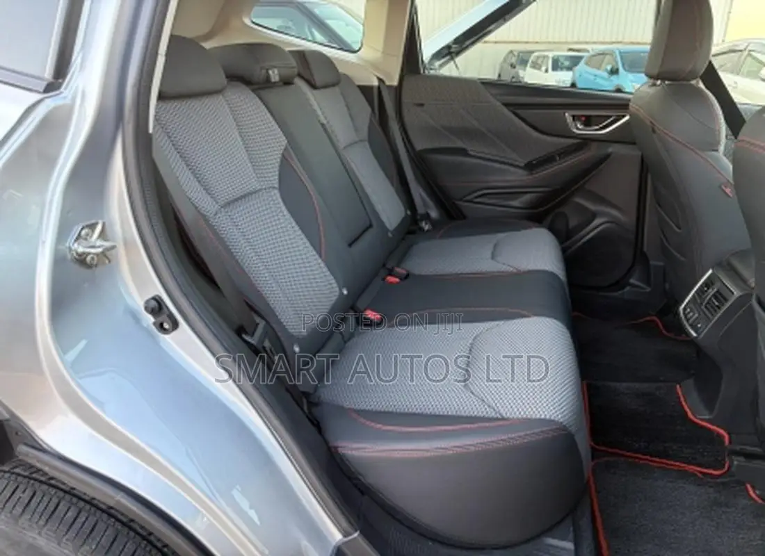 Subaru Forester 2019 Silver
