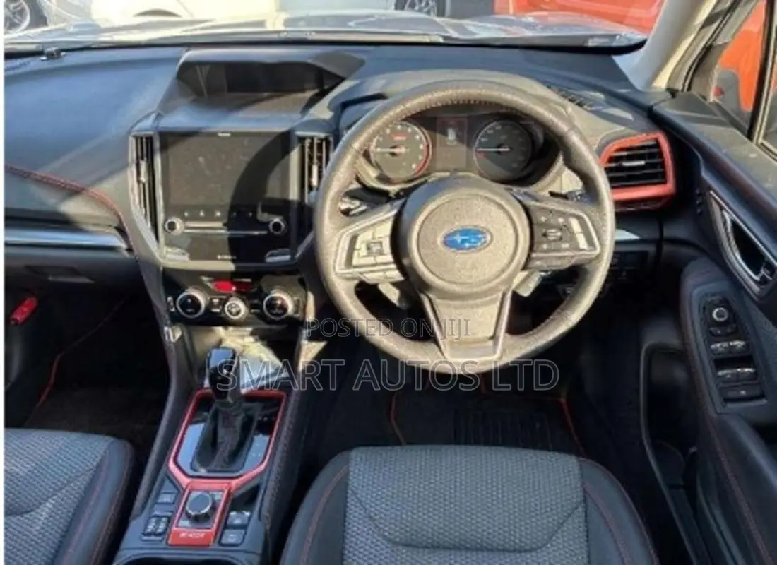 Subaru Forester 2019 Silver