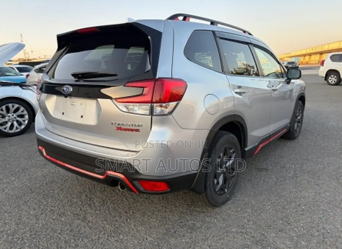 Subaru Forester 2019 Silver