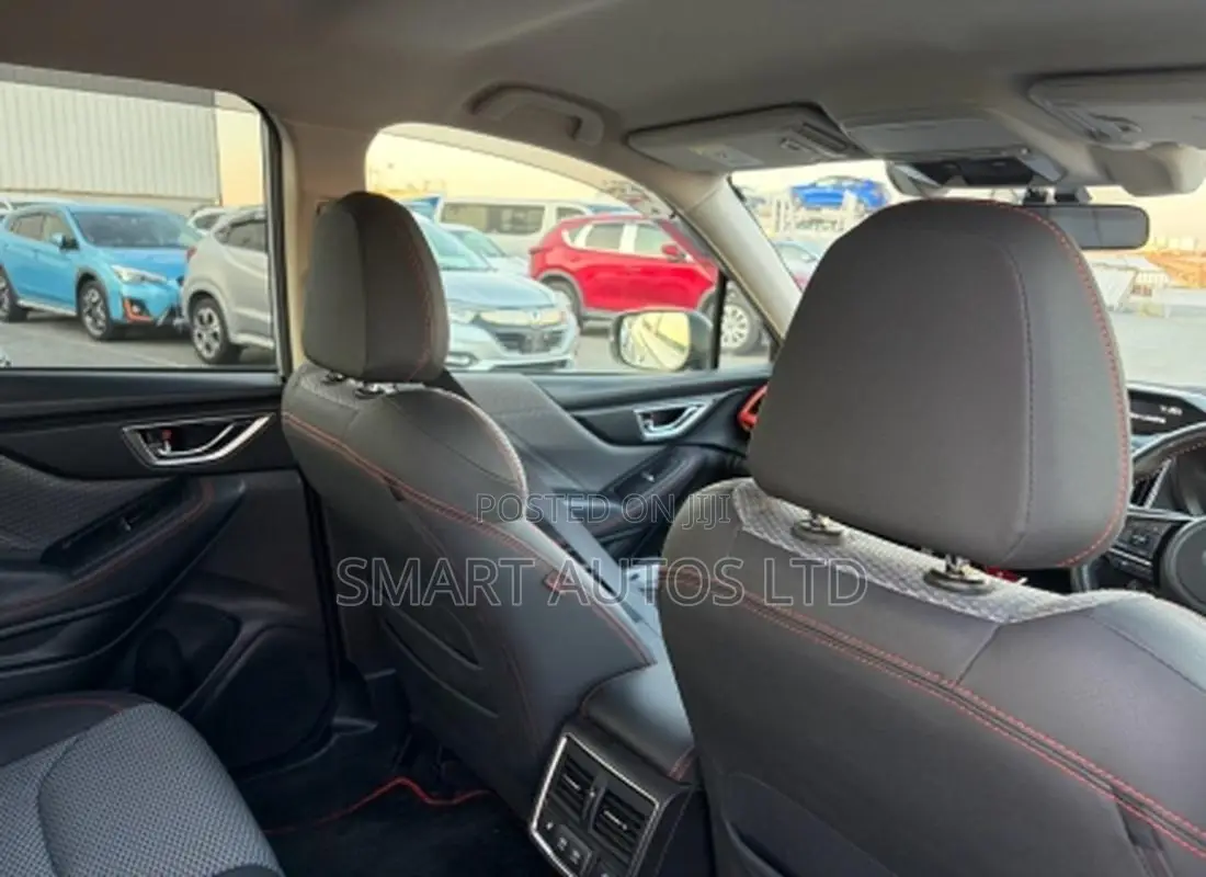 Subaru Forester 2019 Silver