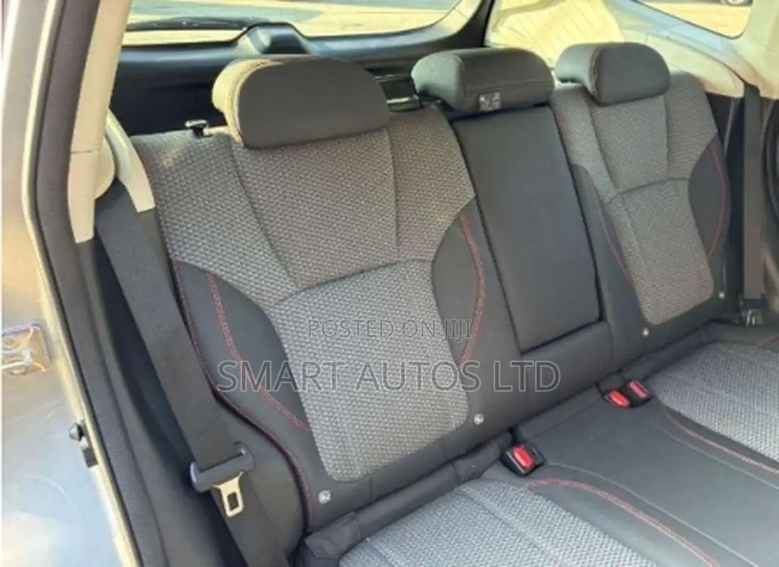 Subaru Forester 2019 Silver