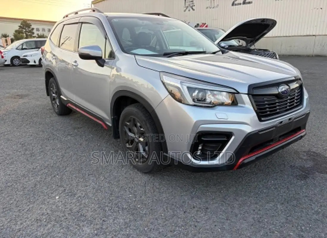 Subaru Forester 2019 Silver