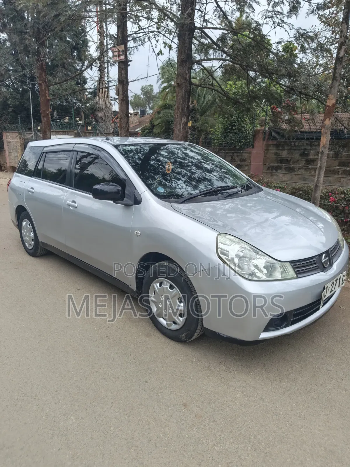 Nissan Wingroad 2015 Silver
