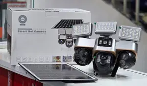 V380pro VTS30 4G Solar PTZ Camera Screen Wide-Angle Night Vision